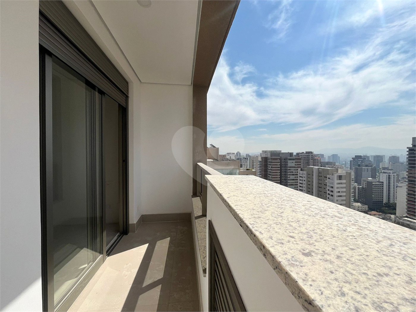 Apartamento à venda ou para alugar com 3 suítes em Perdizes, São Paulo, SP