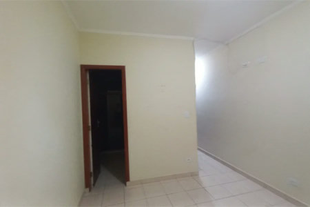 Casa para alugar com 3 quartos, sendo 1 suíte,  em Jardim Bonfiglioli, São Paulo, SP