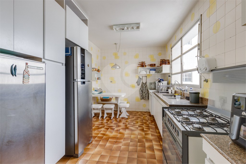 Apartamento à venda com 3 quartos, sendo 1 suíte, em Chácara Santo Antônio (zona Sul), São Paulo, SP