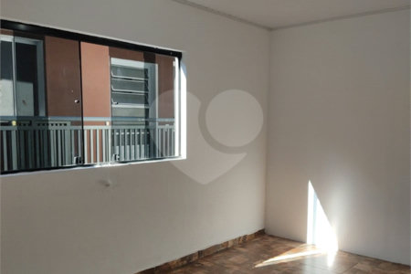 Casa à venda ou para alugar com 6 quartos, sendo 3 suítes,  em Jardim Vila Rica, São Paulo, SP