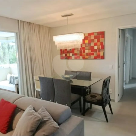 Apartamento à venda com 3 quartos, sendo 1 suíte, em Vila Gomes, São Paulo, SP
