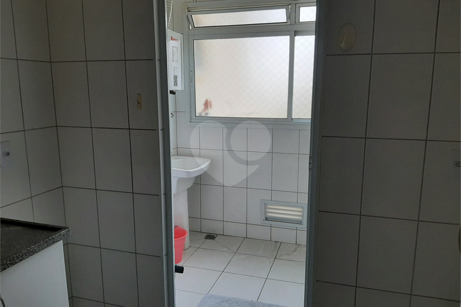 Apartamento à venda ou para alugar com 3 quartos, sendo 1 suíte, em Morumbi, São Paulo, SP