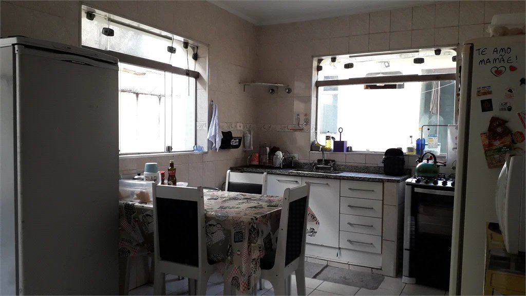 Sobrado à venda com 2 quartos, sendo 1 suíte,  em Jardim São Jorge (raposo Tavares), São Paulo, SP