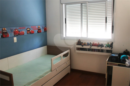 Apartamento à venda com 3 suítes em Vila Gilda, Santo André, SP