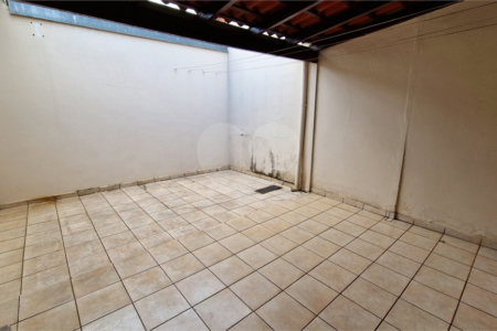 Casa à venda com 2 quartos no condomínio Residencial Nova Sorocaba, Sorocaba - SP