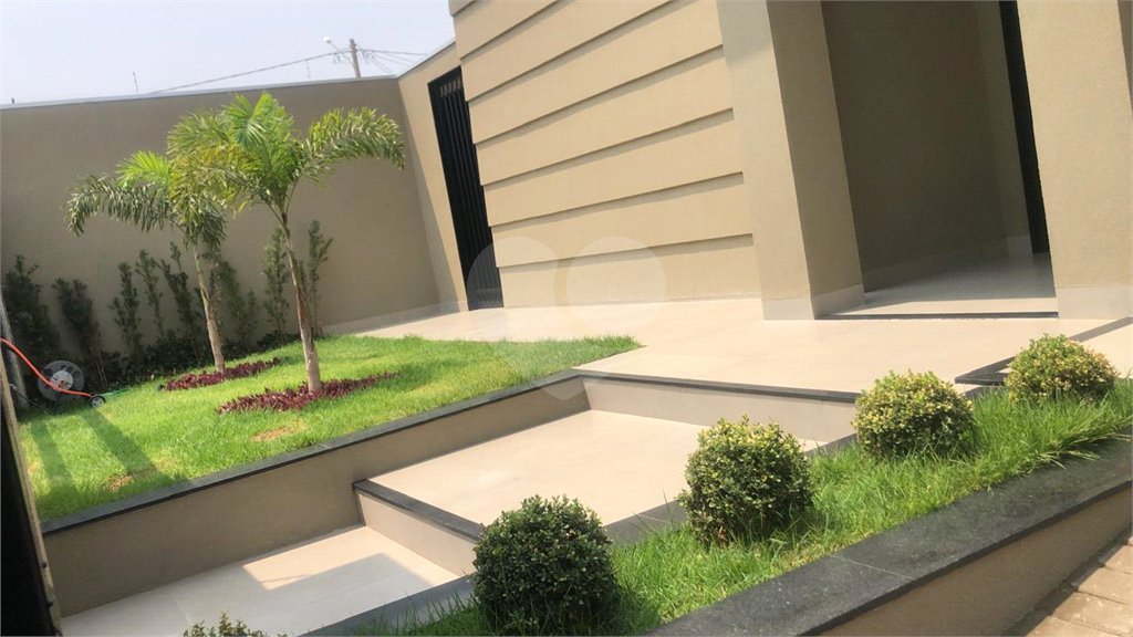 Casa à venda com 3 suítes em Jardim Bom Jesus, Inocência, MS