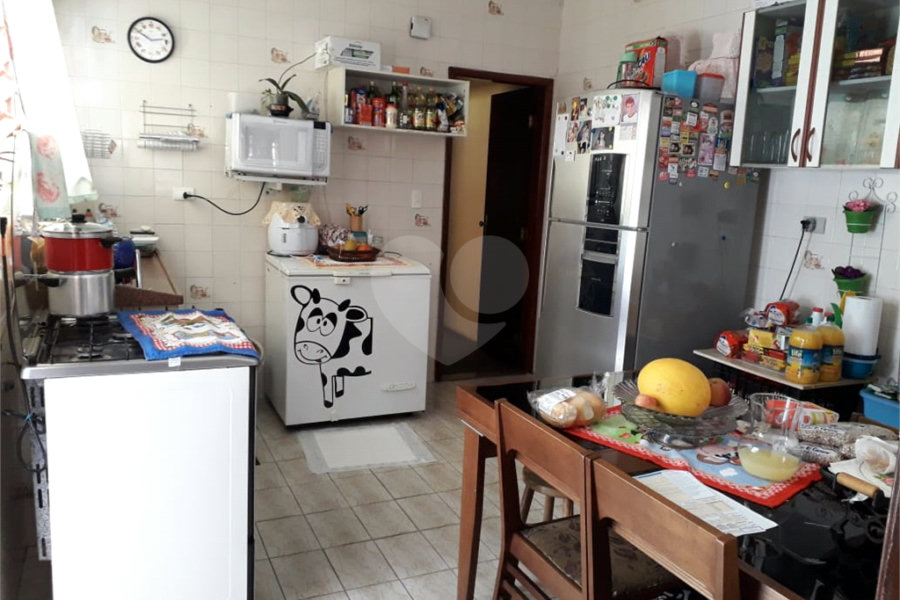 Sobrado à venda com 3 quartos, sendo 1 suíte, em Tremembé, São Paulo, SP