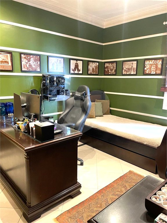 Apartamento à venda ou para alugar com 4 quartos, sendo 3 suítes, em Jardim Vitória Régia, São Paulo, SP