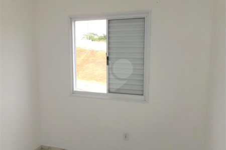 Apartamento à venda com 2 quartos em Jardim Arco-íris, Cotia, SP