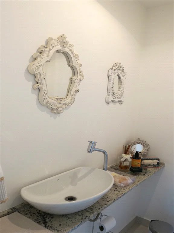 Apartamento à venda com 3 quartos, sendo 1 suíte, em Vila Andrade, São Paulo, SP