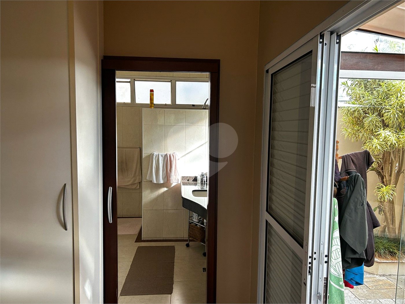 Casa à venda com 4 quartos, sendo 2 suítes, em Vila Aparecida, Itapetininga, SP