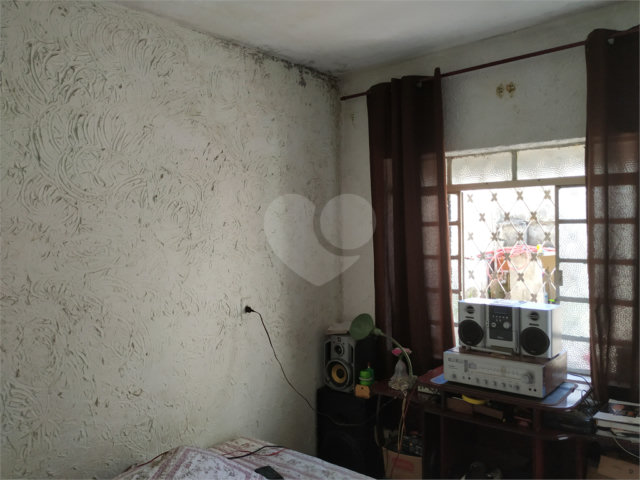 Sobrado à venda com 3 quartos em Chora Menino, São Paulo, SP