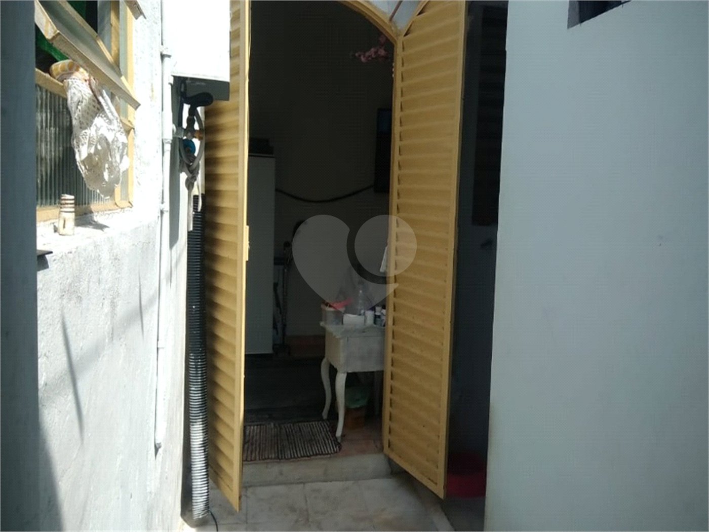 Casa Térrea à venda com 2 quartos em Vila Nivi, São Paulo, SP
