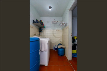 Casa à venda com 3 quartos em Jardim Monte Azul, São Paulo, SP