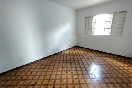 Casa à venda ou para alugar com 4 quartos, sendo 3 suítes,  no Centro, Itapetininga, SP