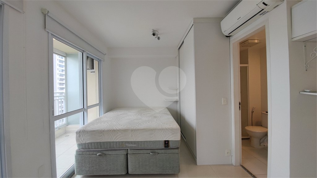 Apartamento à venda com 1 suíte em Alto da Boa Vista, São Paulo, SP