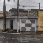 Casa à venda com 5 quartos, sendo 1 suíte, em Jardim Márcia, Suzano, SP