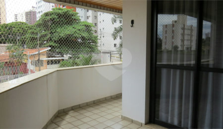 Apartamento à venda com 4 quartos, sendo 2 suítes,  em Cambuí, Campinas, SP