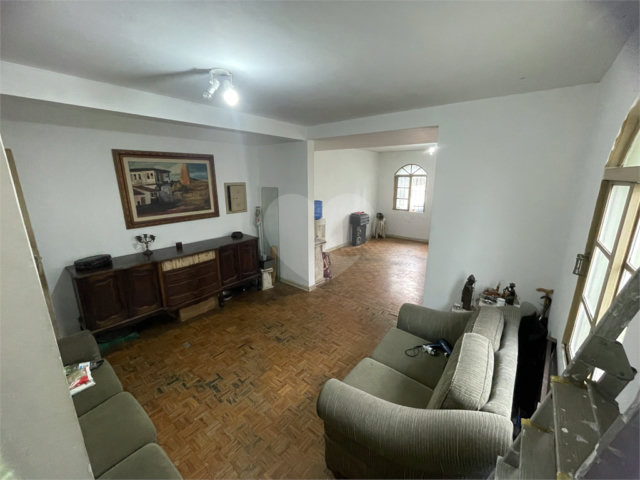 Sobrado à venda com 4 quartos, sendo 1 suíte,  em Mandaqui, São Paulo, SP