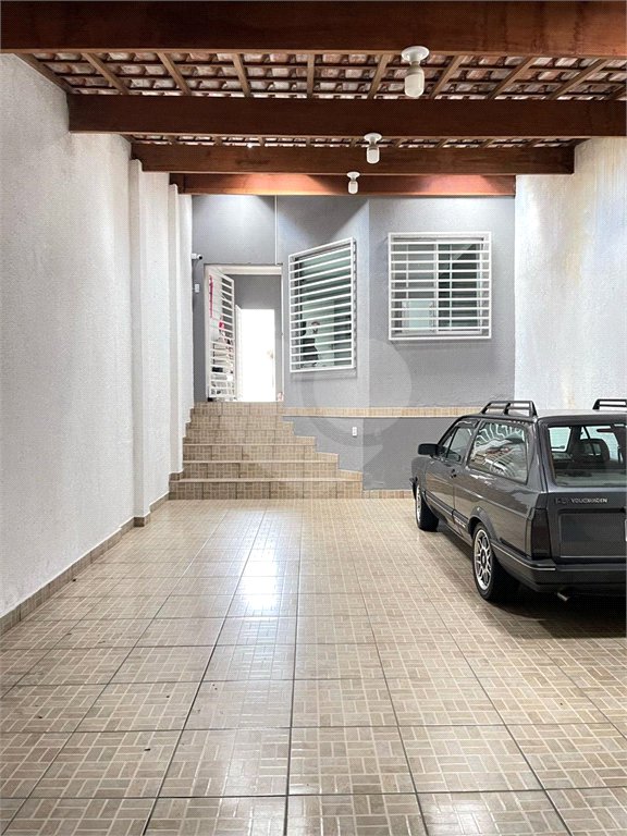 Casa à venda com 2 quartos em Vila Lavínia, Mogi das Cruzes, SP