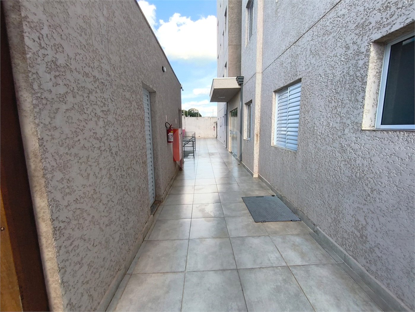 Apartamento à venda com 2 quartos em Vila Asem, Itapetininga, SP