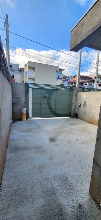Sobrado à venda com 3 quartos, sendo 1 suíte,  em Jardim Maristela, Atibaia, SP