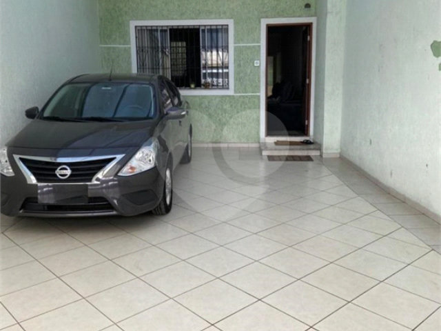 Sobrado à venda com 3 suítes em Santana, São Paulo, SP