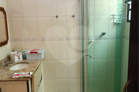 Casa à venda com 3 quartos, sendo 1 suíte, em Cidade Patriarca, São Paulo, SP