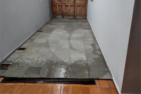 Sobrado à venda com 2 quartos em Campo Belo, São Paulo, SP
