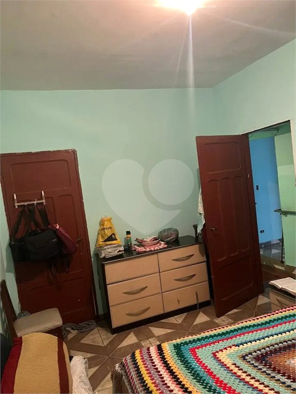 Casa à venda com 3 quartos em Vila Dalva, São Paulo, SP