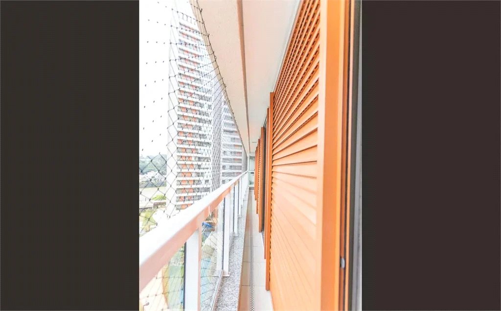 Apartamento à venda com 3 quartos, sendo 1 suíte, em Vila Anastácio, São Paulo, SP