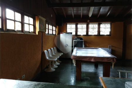 Casa à venda com 3 quartos, sendo 1 suíte,  em Vila Oliveira, Mogi das Cruzes, SP