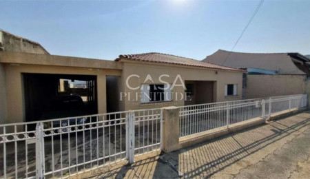 Casa Térrea à venda com 3 quartos, sendo 1 suíte,  em Vila Barcelona, Sorocaba, SP