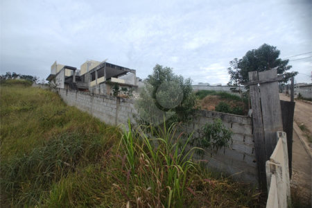 Sobrado à venda com 4 suítes em Jardim Centenário, Atibaia, SP
