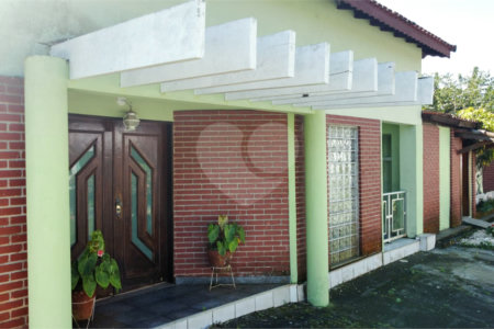 Sítio à venda com 8 quartos, sendo 4 suítes, em Boa Vista, Mogi das Cruzes, SP