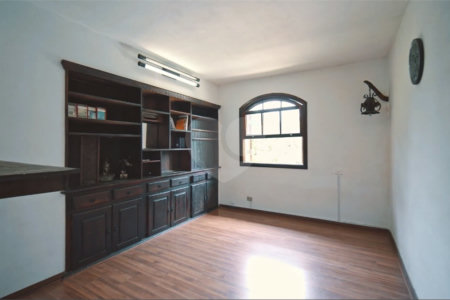 Terreno à venda com 6 quartos no condomínio Quinta dos Lagos, Cotia - SP