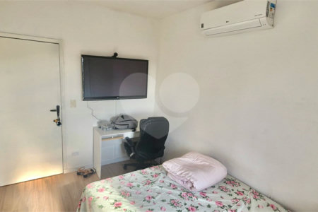 Sobrado à venda com 3 quartos, sendo 1 suíte, em Vila Aurora (zona Norte), São Paulo, SP