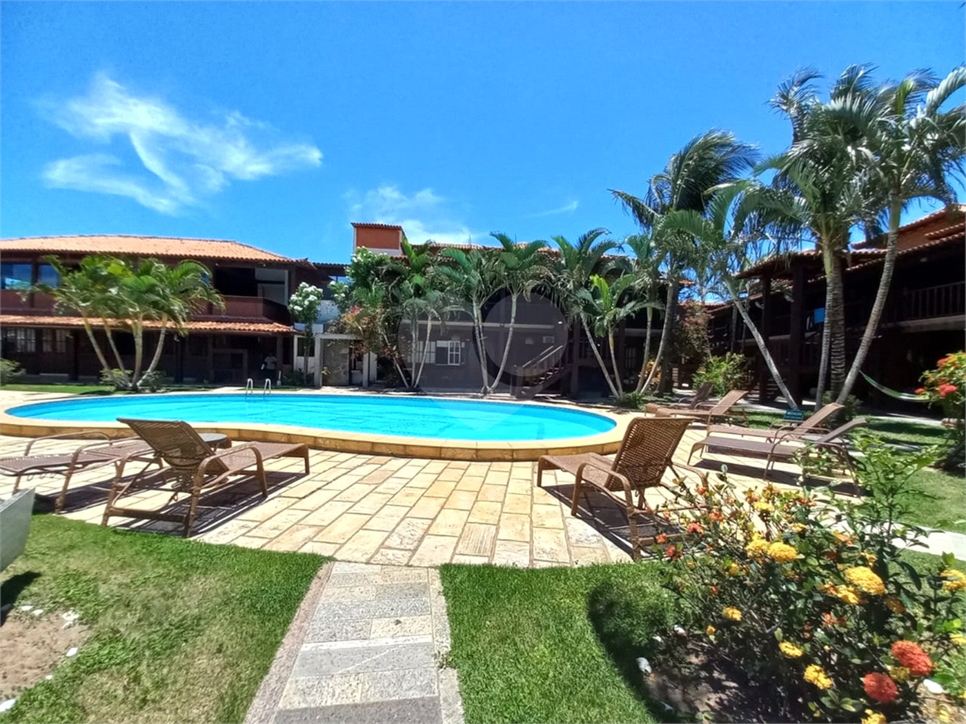 Casa em condomínio à venda com 2 quartos, sendo 1 suíte,  em Geribá, Armação dos Búzios, RJ