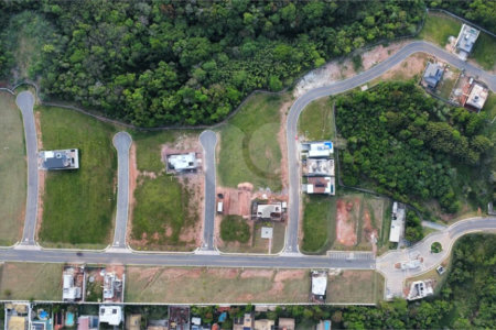Terreno à venda no condomínio Alto do Sion, Atibaia - SP
