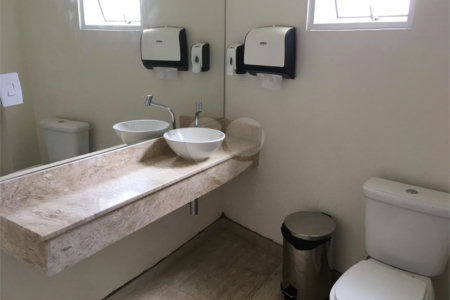 Casa à venda com 4 quartos, sendo 3 suítes,  em Vila Monumento, São Paulo, SP