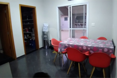 Casa à venda com 4 suítes no condomínio Aruã, Mogi das Cruzes - SP