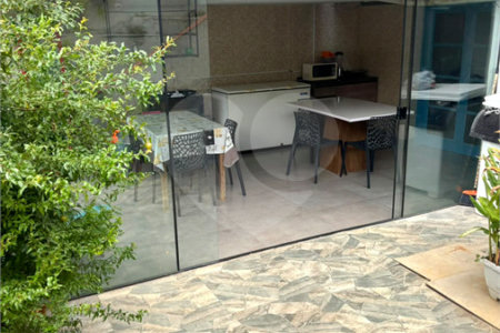 Sobrado à venda ou para alugar com 4 quartos, sendo 2 suítes, em Jardim Brasil, Atibaia, SP