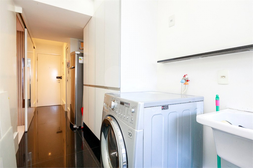 Apartamento à venda com 3 suítes em Cidade Monções, São Paulo, SP
