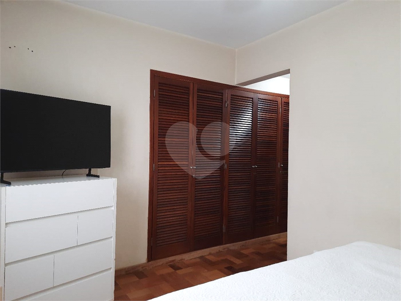 Apartamento à venda com 3 quartos, sendo 1 suíte, em Bela Aliança, São Paulo, SP