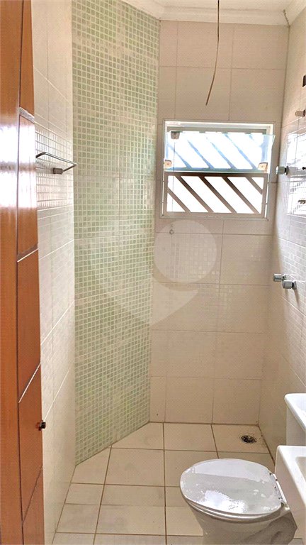 Casa à venda com 3 quartos, sendo 1 suíte, em Vila Figueira, Suzano, SP