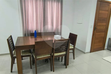 Sobrado à venda com 3 quartos, sendo 1 suíte, em Vila Butantã, São Paulo, SP