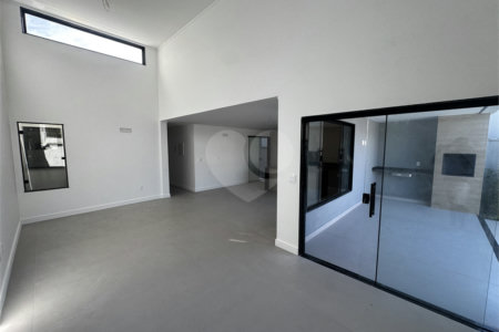 Casa à venda com 3 suítes, no condomínio Grand Park, Rio de Janeiro - RJ