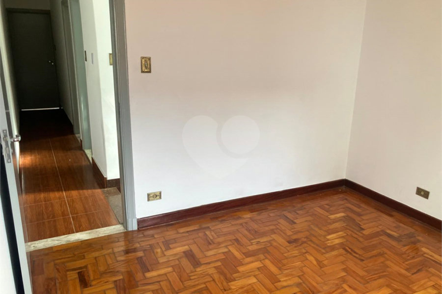 Sobrado à venda com 3 quartos em Vila Guilherme, São Paulo, SP