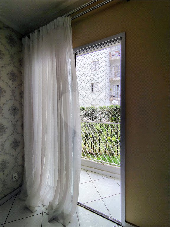 Apartamento para alugar com 3 quartos, sendo 1 suíte,  em Socorro, Mogi das Cruzes, SP