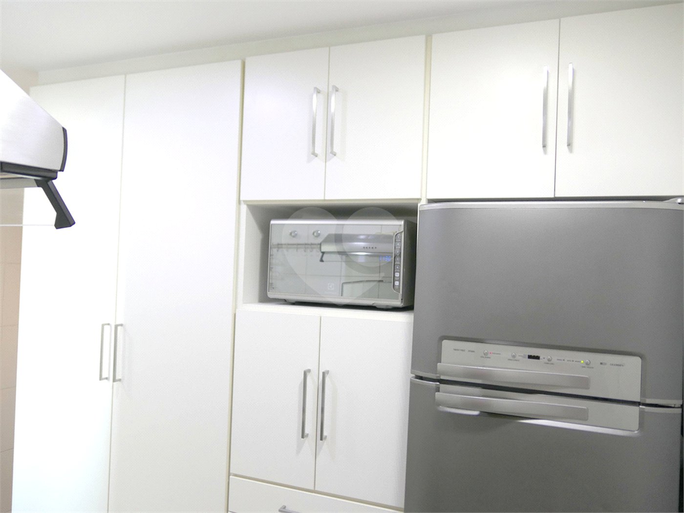 Apartamento para alugar com 3 quartos, sendo 1 suíte, em Vila Olímpia, São Paulo, SP